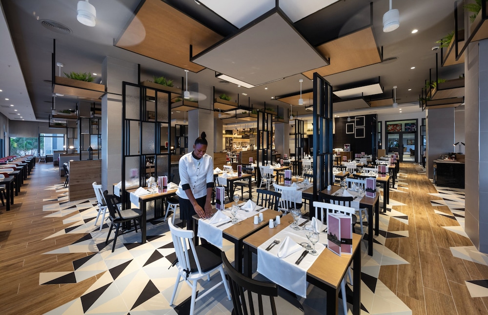 Jamaica Vacations - Hotel Riu Ocho Rios - All Inclusive - Property Image 34