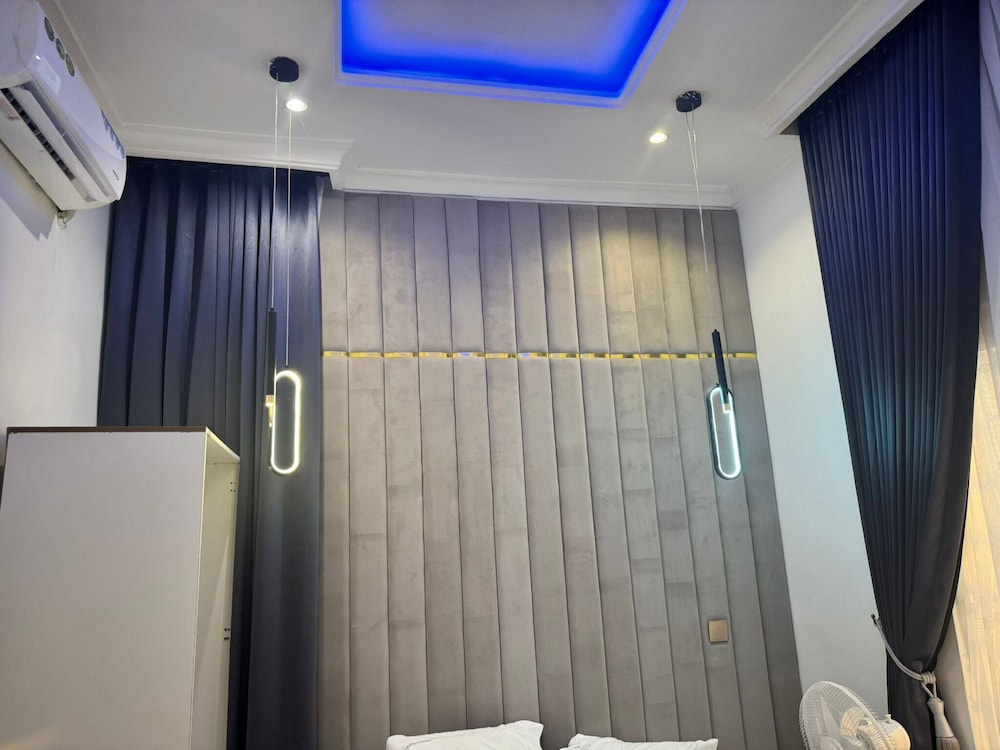 Serene Oasis in Lagos - Private Pool & Relaxing Ambiance
