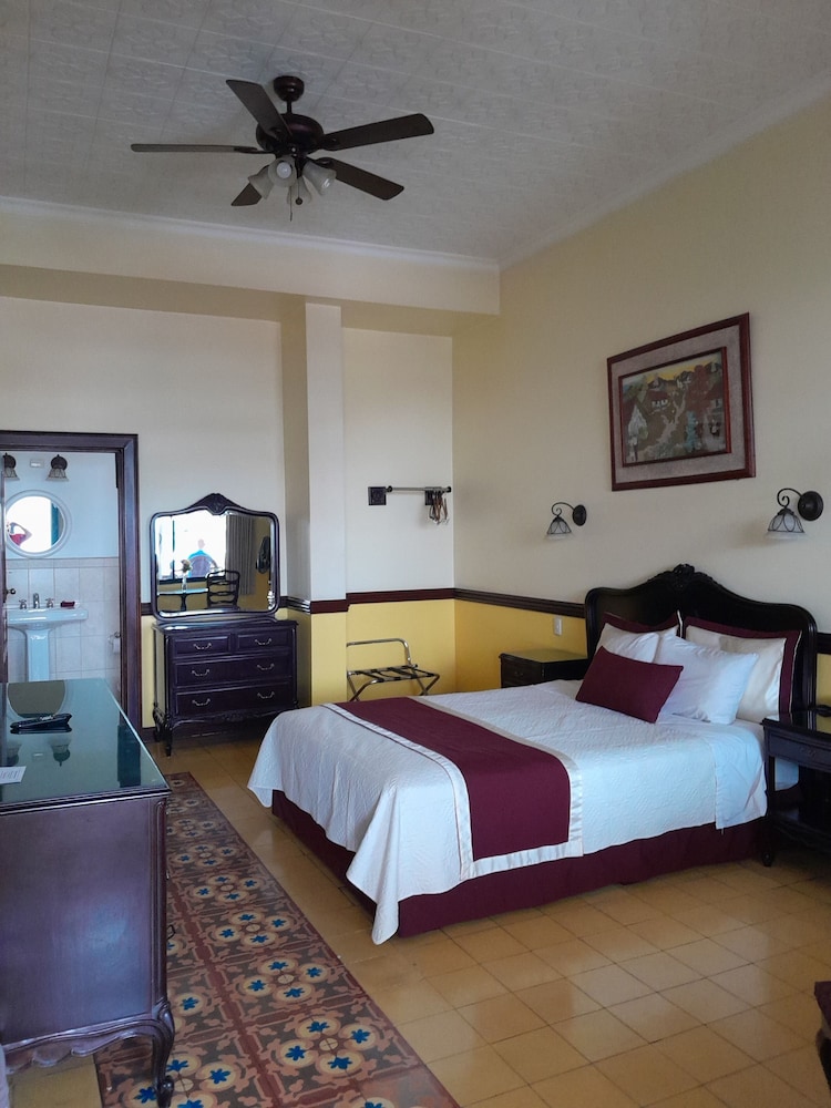 Santo Tomas Hotel - Property Image 17