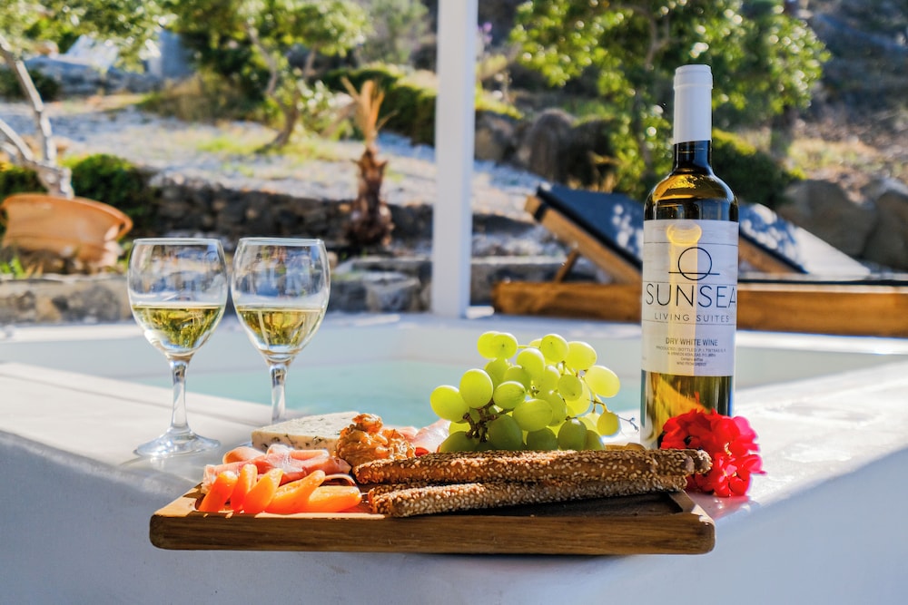 SunSea Living Suites
