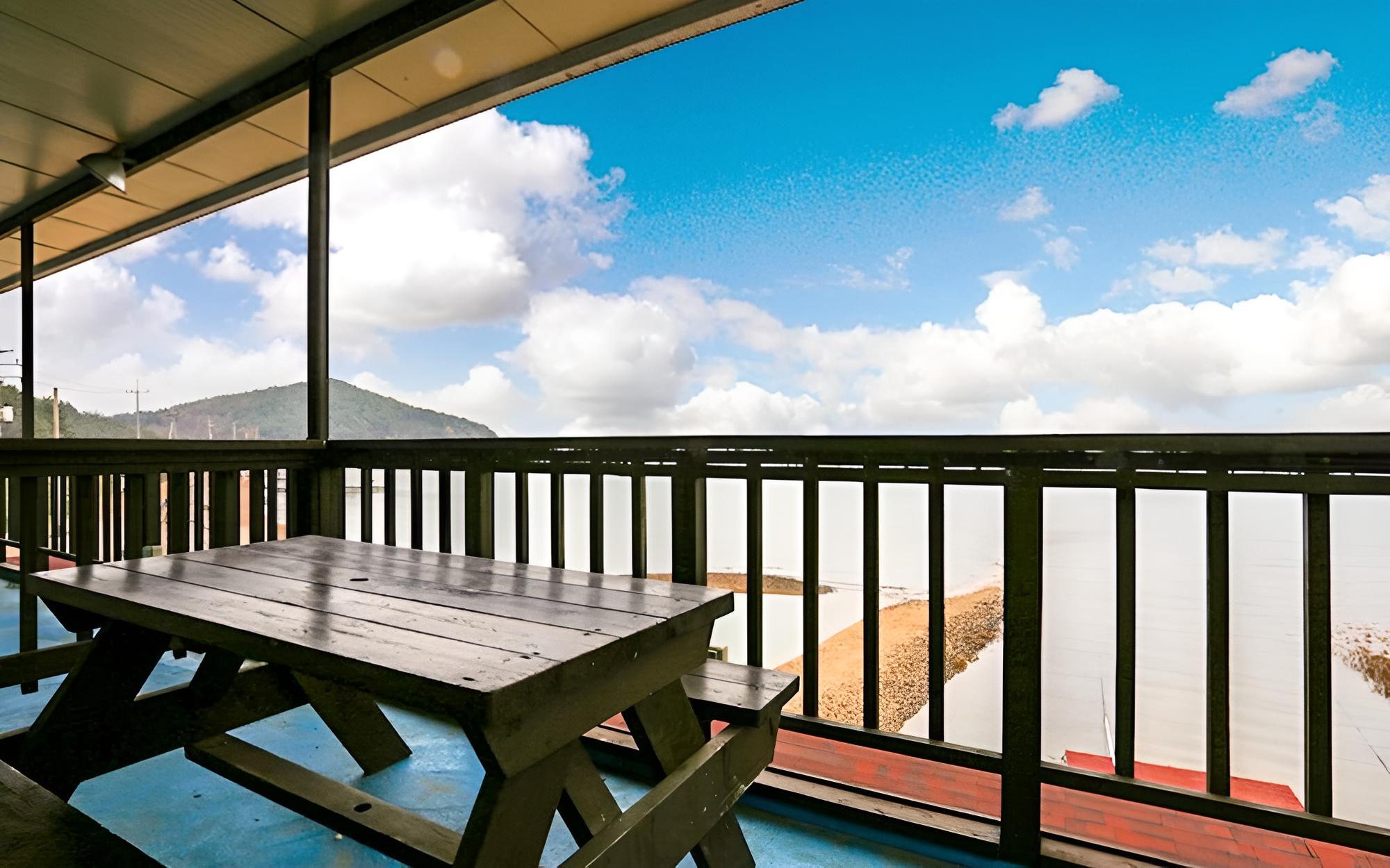 Taean Ssingssing Pension view 2