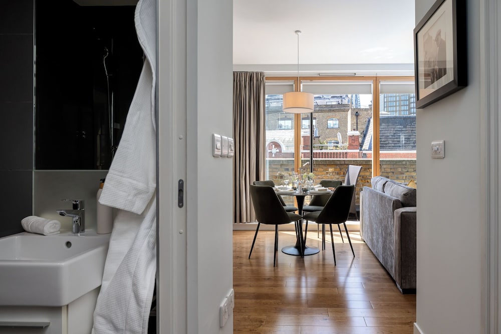 Your Apartment - Liverpool Street