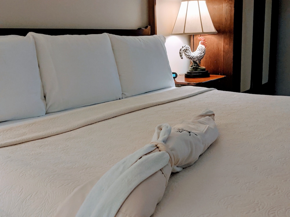 Wilmington Vacations - The Inn at Montchanin Village, a Historic Hotel of America - Property Image 69