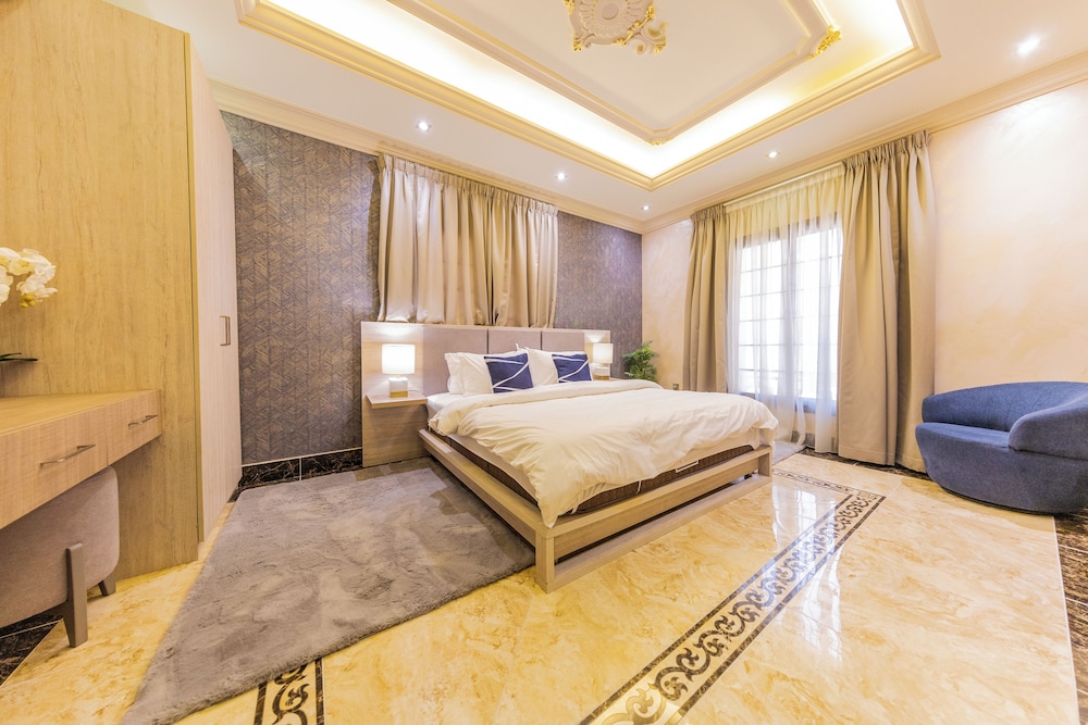 Hometel Khozama Jed