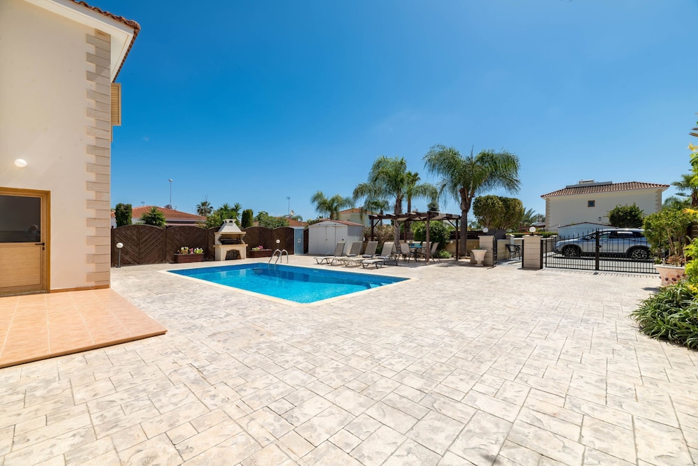 Elena Gardens Villa in Ayia Napa