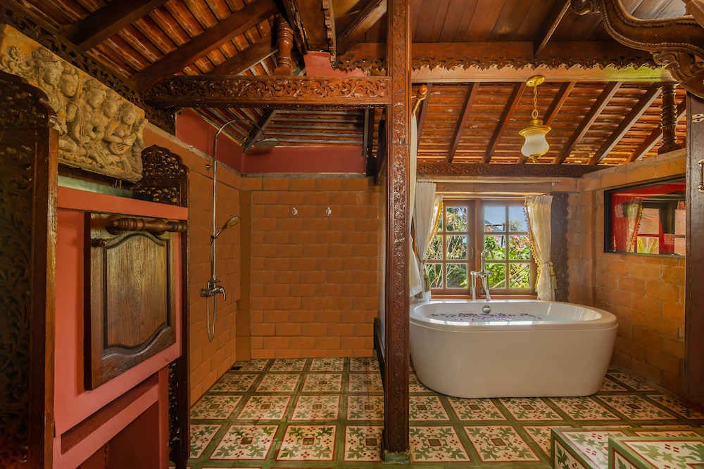 Royal Thai Villas Phuket