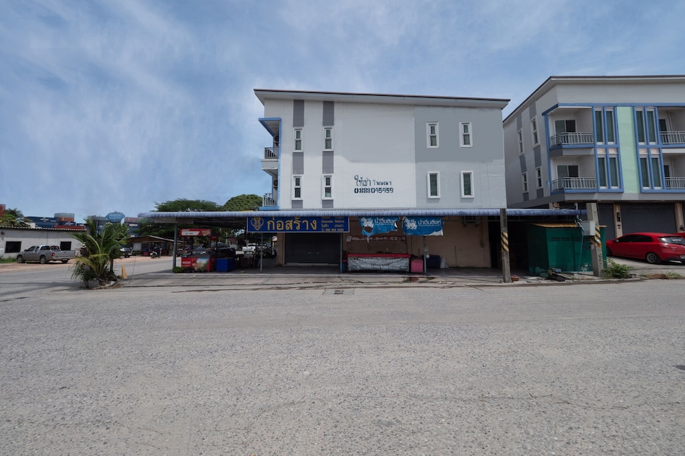 OYO 1119 Sasiprapa Apartment