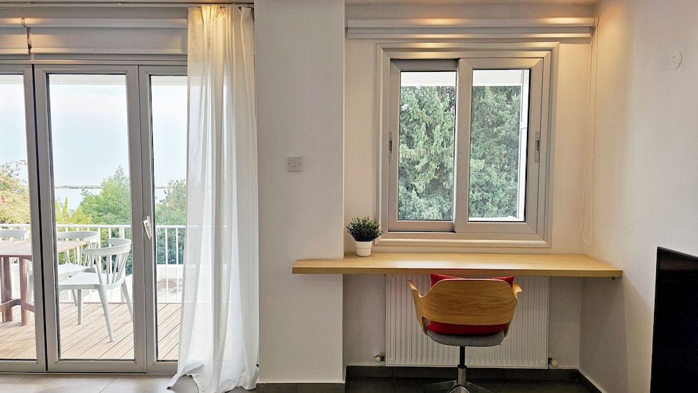 Phaedrus Living: Limassol Ocean Pearl Residence