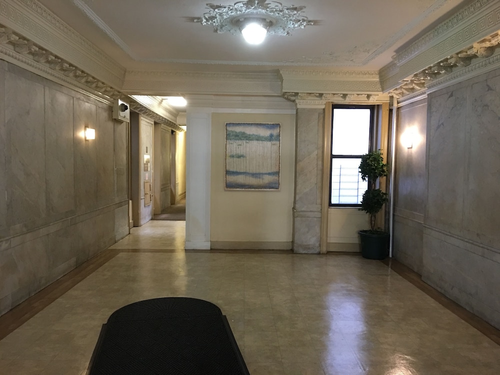 Upper West Side Manhattan Apartment