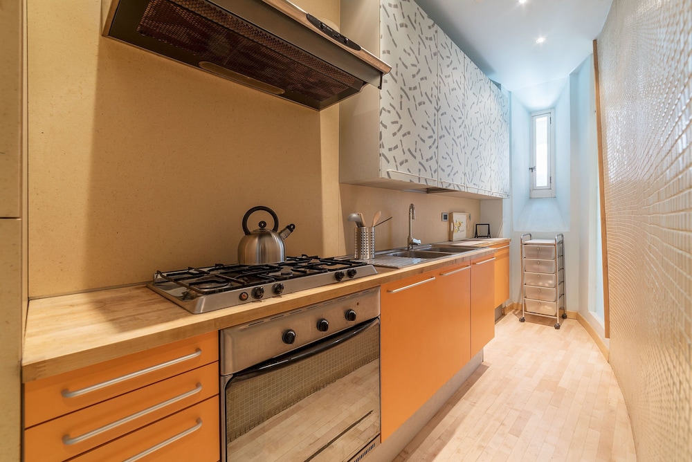 San Giovanni & Colosseo Roomy Flat