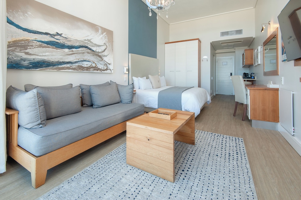 Hermanus Vacations - Harbour House Hotel - Property Image 40