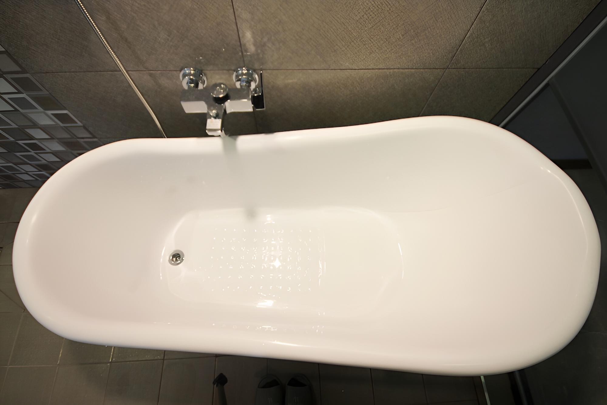 Photo 32