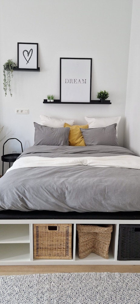 Charleroi Cozy Home