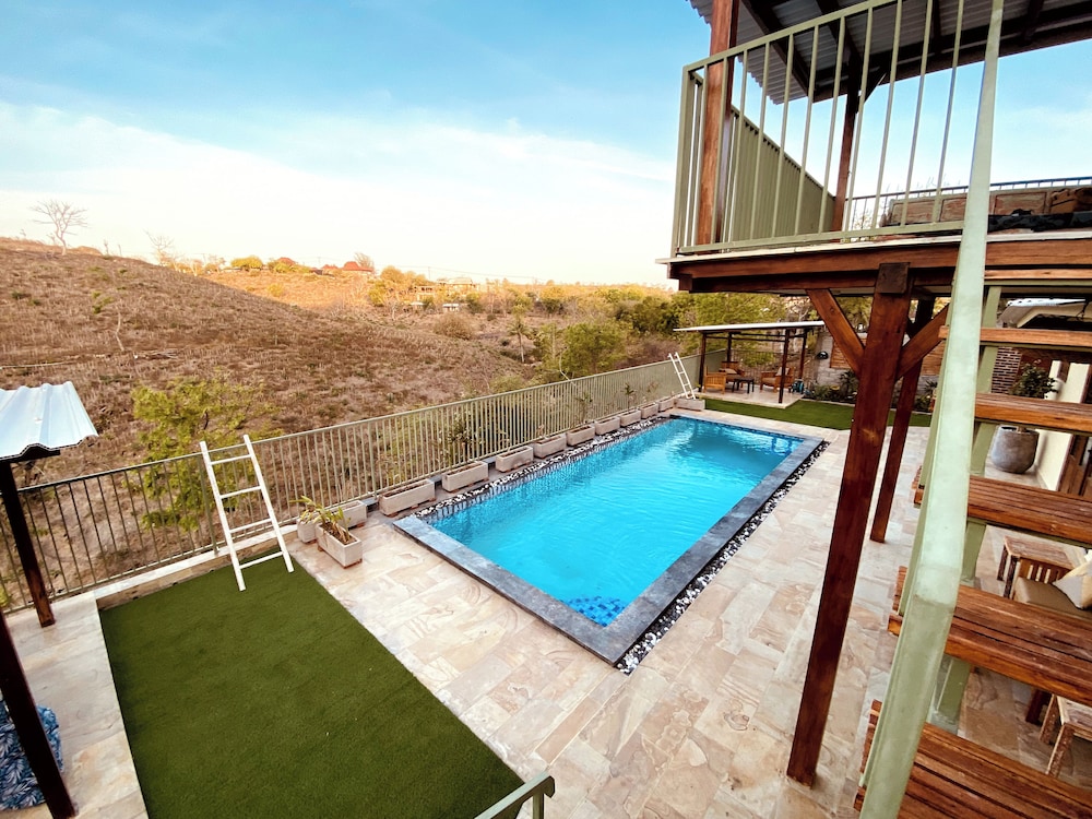 Ekas Beach View Villa