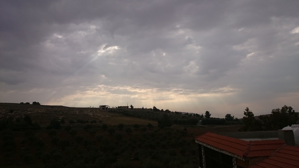 Town of Nebo Hotel