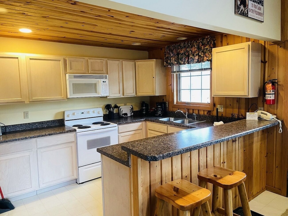 Drummond Island Resort