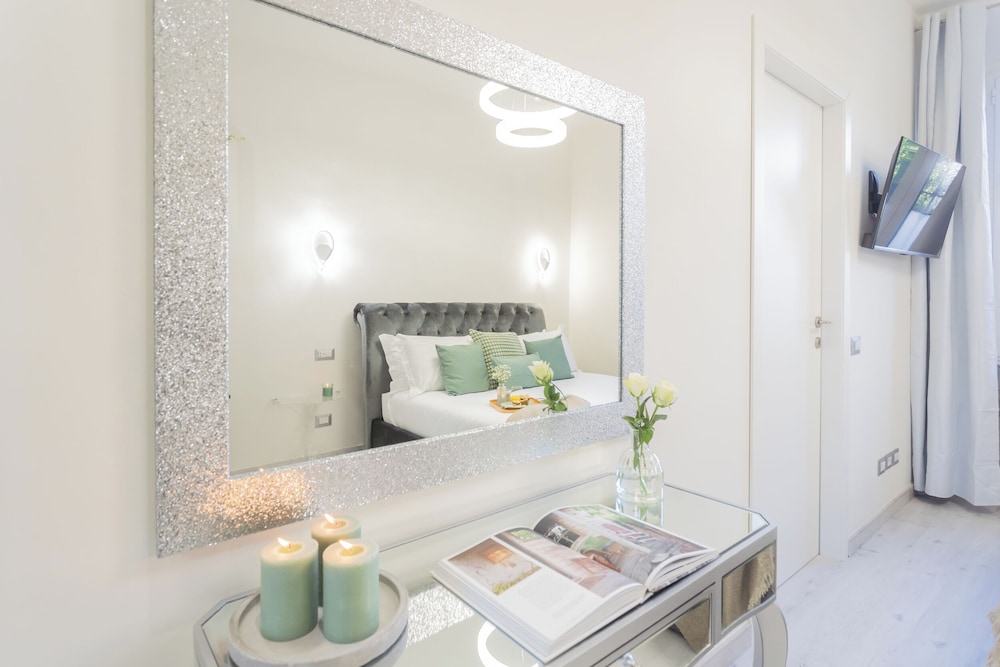 Cernobbio Dream Suites by Rent all Como