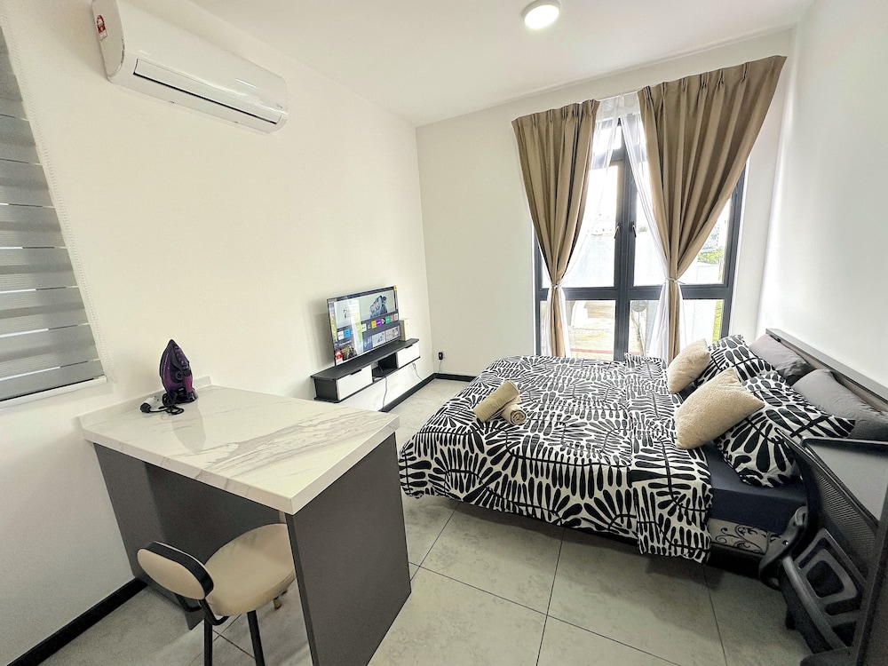 Neu Suites By Serenity Vacation Homes