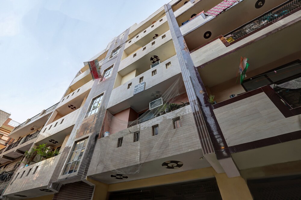 Hotel Sunshine By The Premium Villa