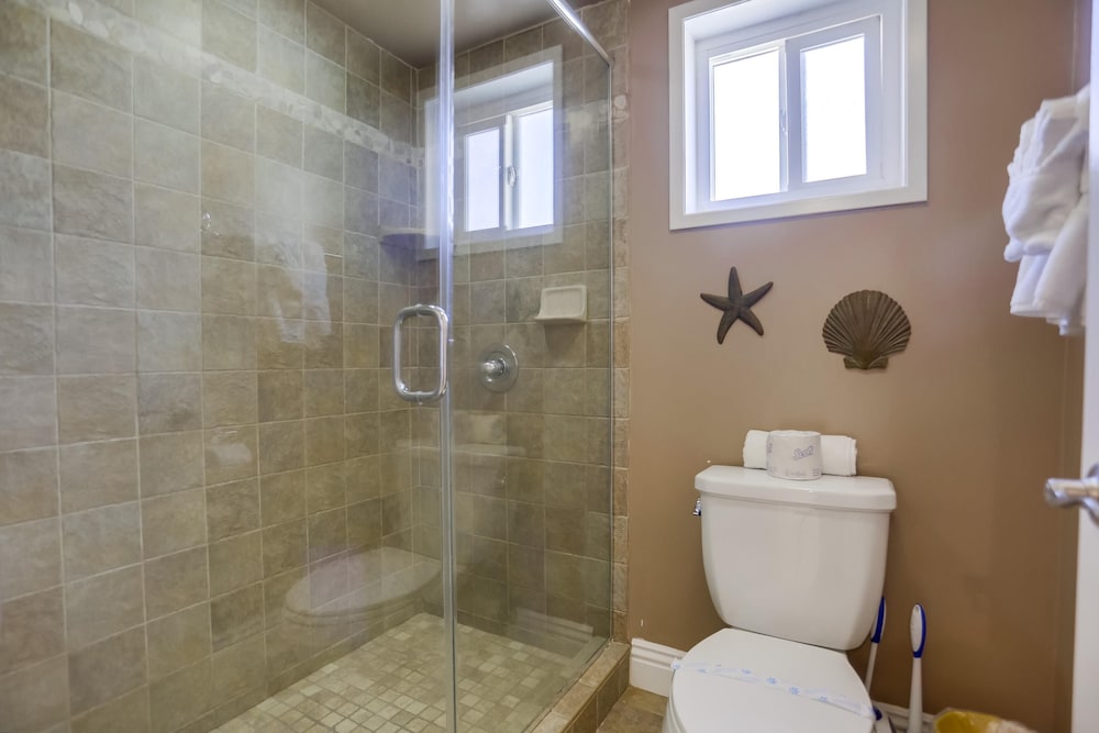 Coastal Hideaway - 2 Br Townhouse view 4