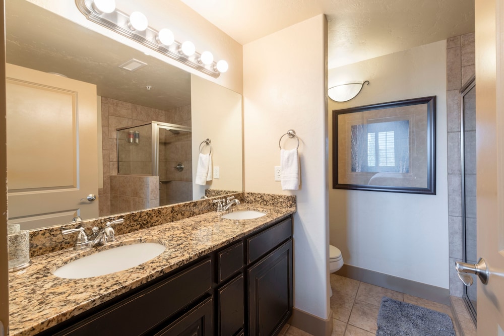Stunning Mountain Views-Bear Hollow 4402-Spacious 3Bedrooms Near Canyons Village
