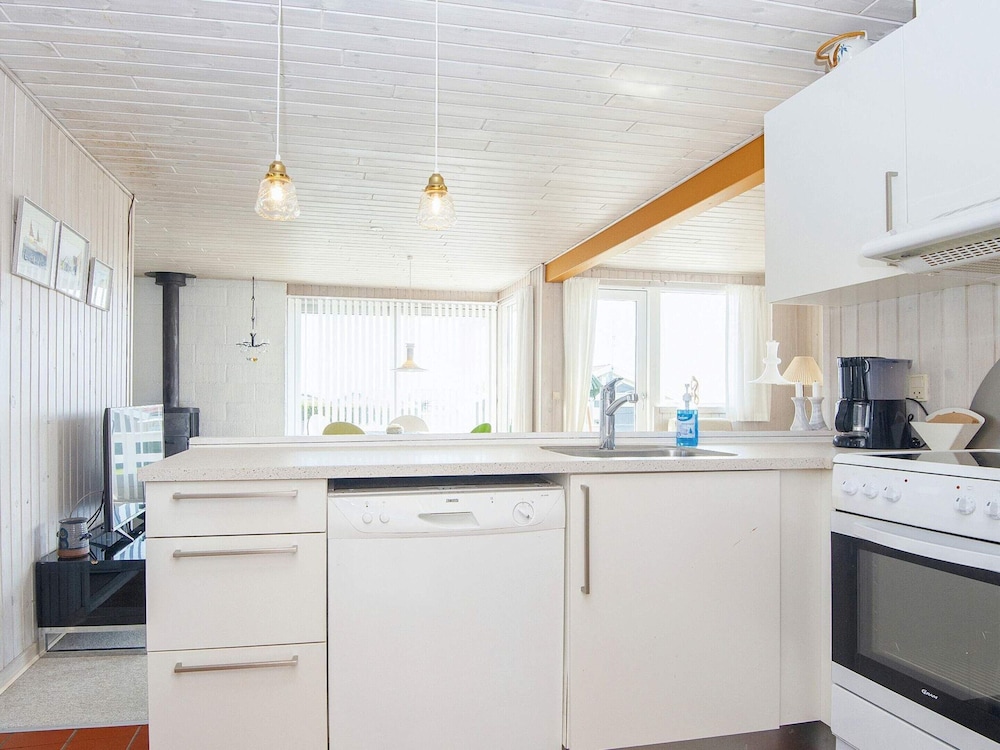 6 Person Holiday Home in Juelsminde-by Traum view 5