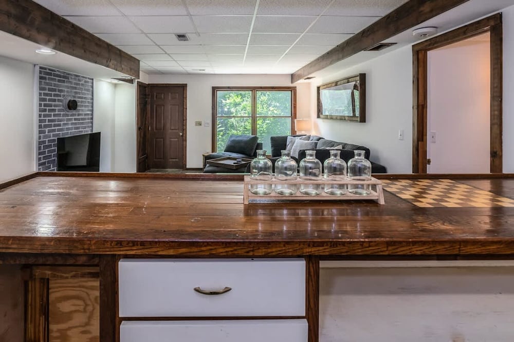 Shenandoah Retreat - Family Home