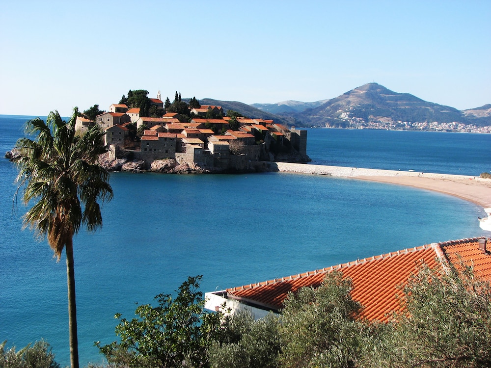 Hotel Secret Garden Apartments - Image 1