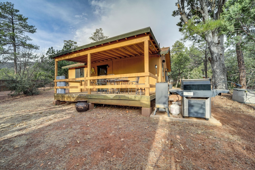 Outdoor Entertainment Spaces: Remote Pine Home!