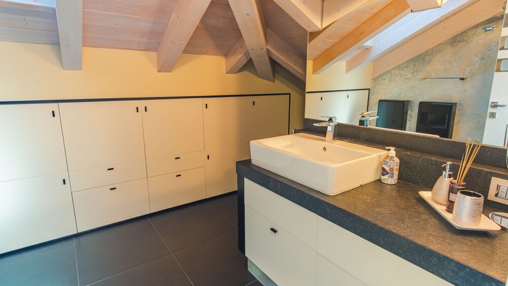 Villa Angela - Italian Homing