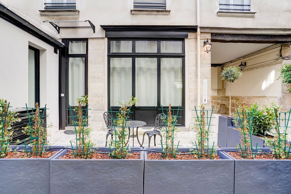 L Atelier Sevres I Cozy 1bed Apt in Paris