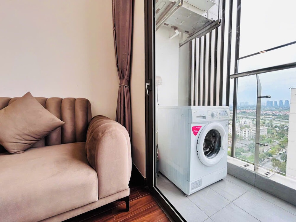 Vinhomes Ocean Park Apartment Ha Noi - 20 October Homestay