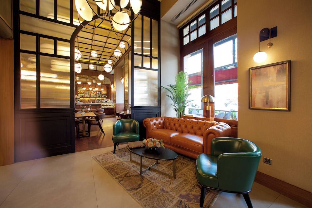 Momento Golden Horn Otel - Image 38