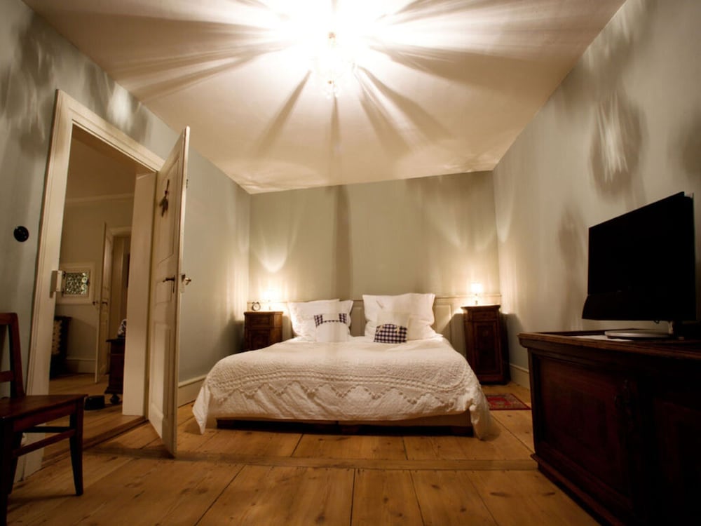 Le Prevot Comfortable Holiday Residence - Property Image 24