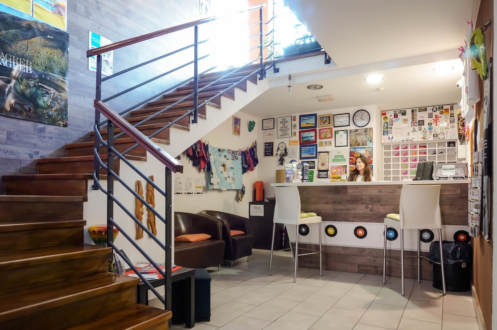 Funk Lounge Hostel view 3
