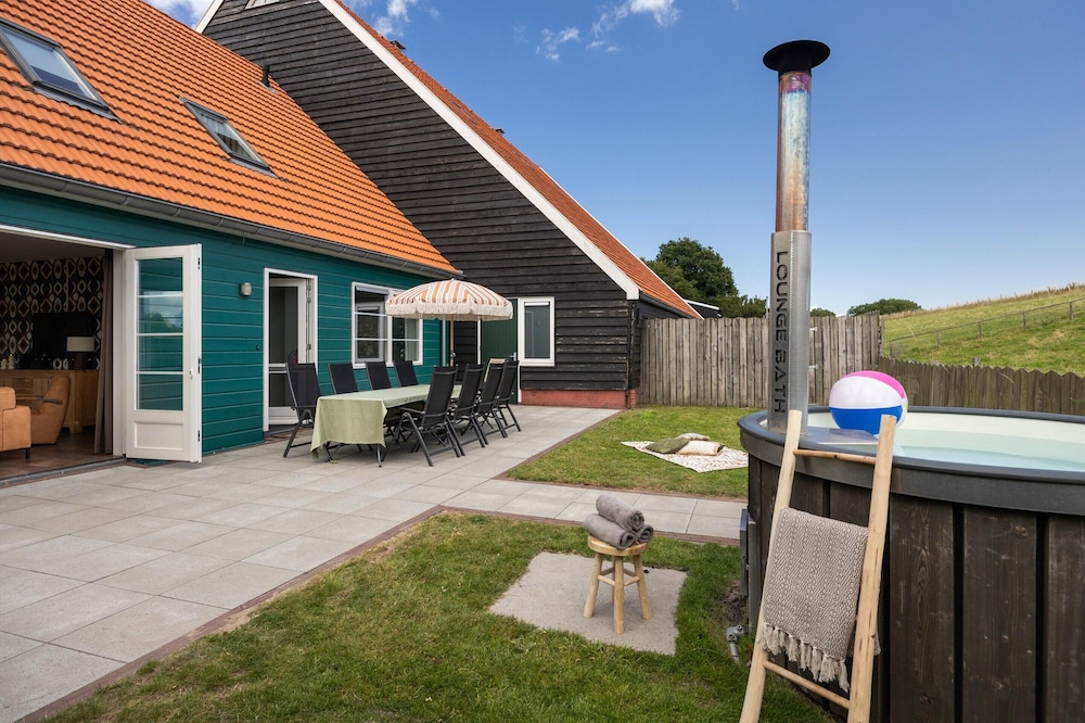 Villa in Andijk With Hot Tub and Garden