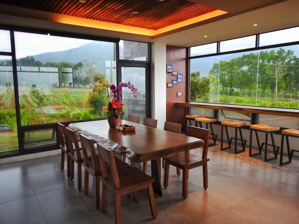 Old Captain Guesthouse