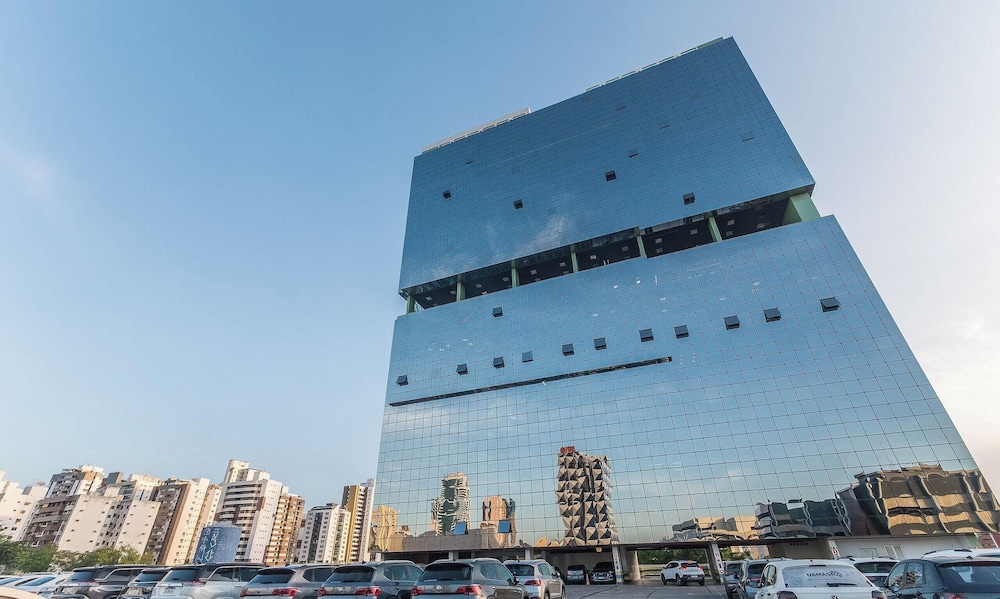 Your Complete Stay in a Building With Pool and Gym, 290m From Shopping da Bahia - Ibfs