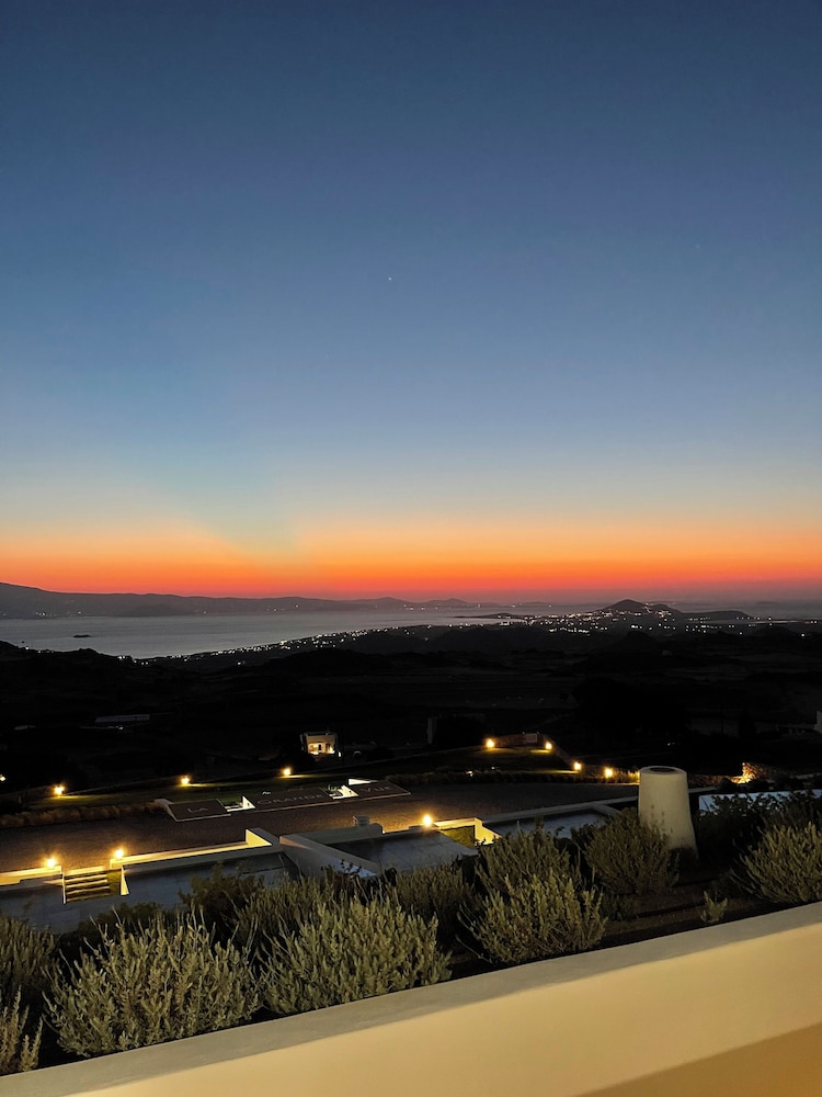 La Grande Vue Private Villas