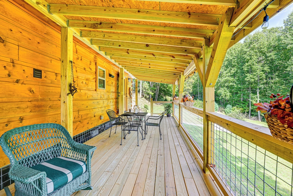 Franklin Cabin w/ Creek Access: Hike & Fish! view 3