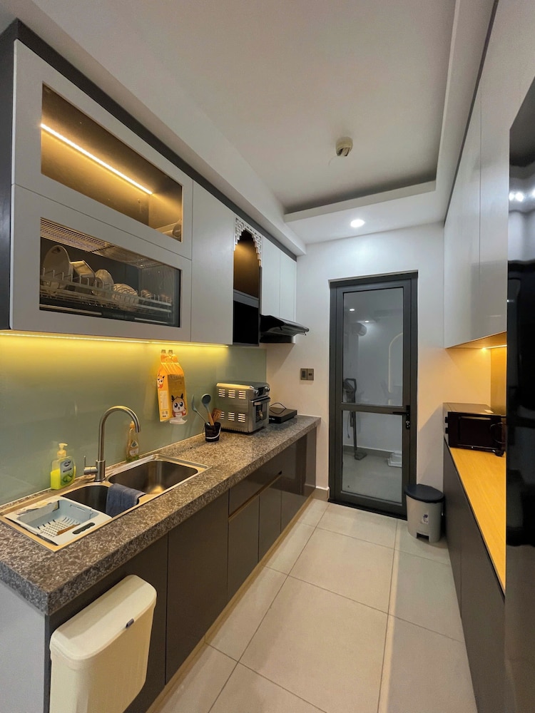 Sophia Center - Serviced Apartment