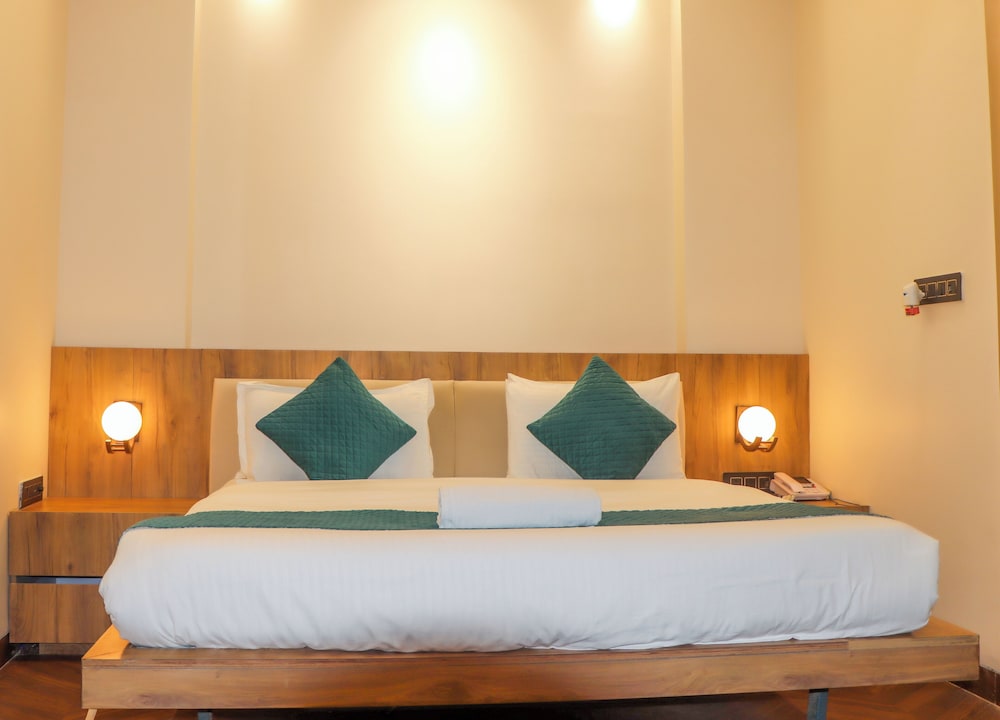 Narrow Gauge Hotel