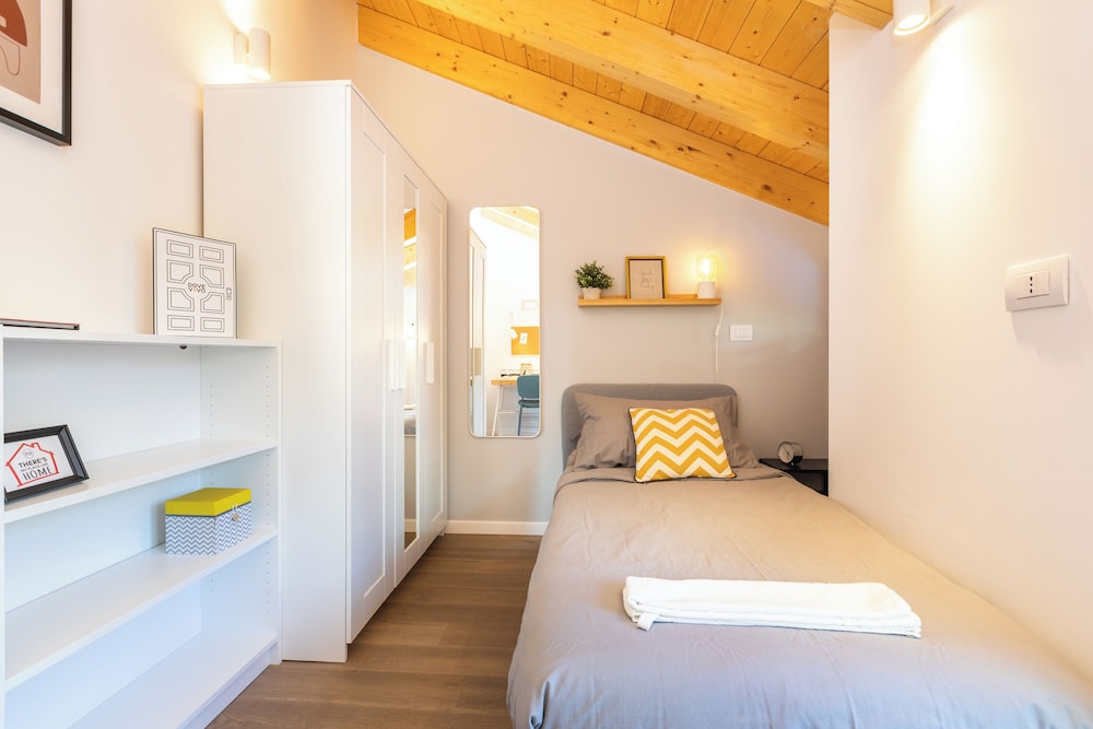 JOIVY Contemporary Apartments