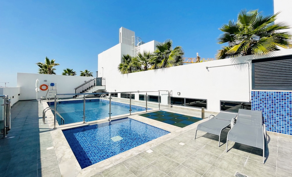 Lucky Residence - 1002 by bnbme homes