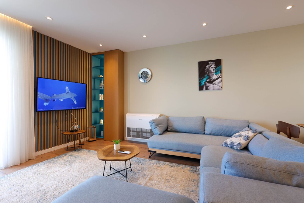Grandstay Apartments 97
