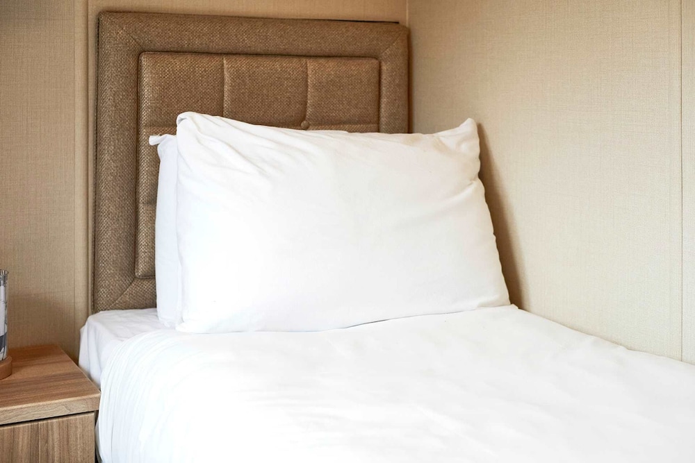 Host Stay Brooksbank Lodge