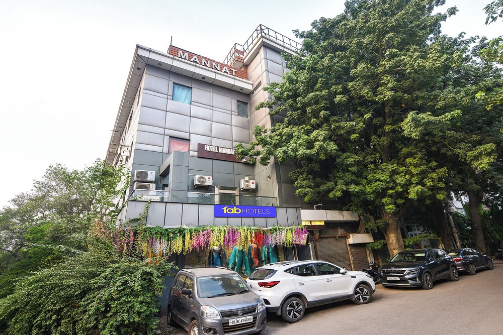 Fabhotel Mannat Shalimar Bagh