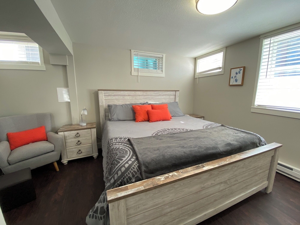 The Rams' Den King Beds, Fire Pit, Spacious Yard