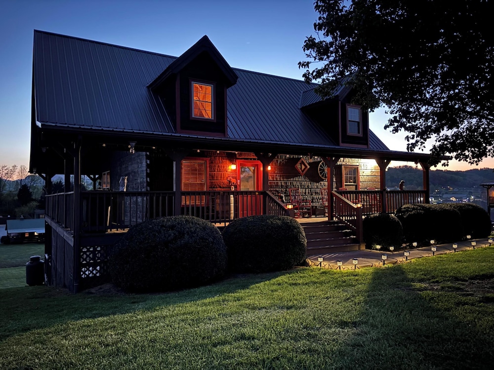 Mulbeary Mountain Cabin