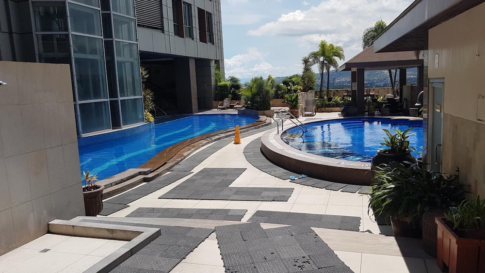 Cebu Vacations - Escario Central Hotel - Property Image 7